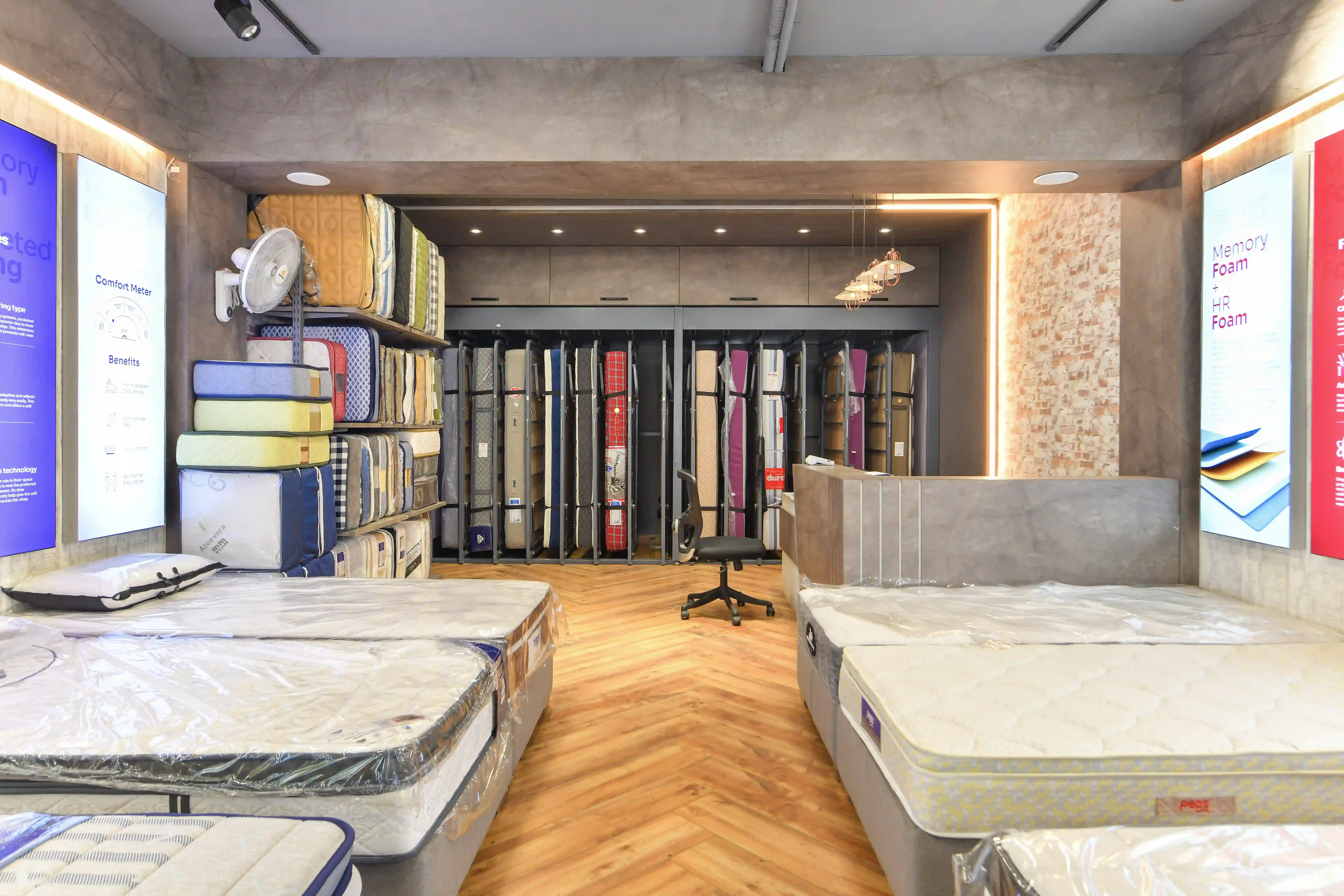 Universal Mattress Commercial Interior Project